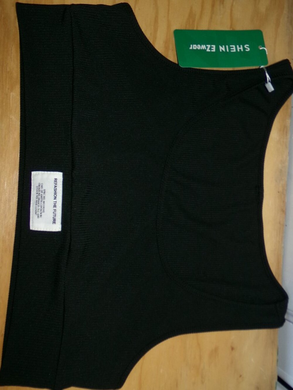 Shein EZwear NWT Ribbed Cropped Tank Top Sz L - Black